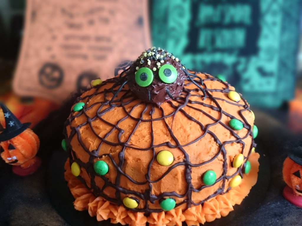 Halloween Spider Cake