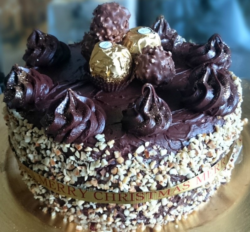 Ferrero Rocher Chocolate Fudge Gateaux