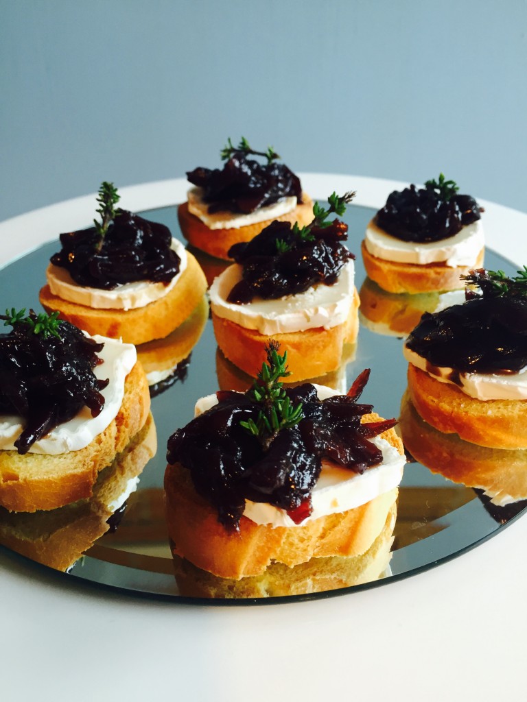 Siucra Goats Cheese Crostini with Red Onion Marmalade