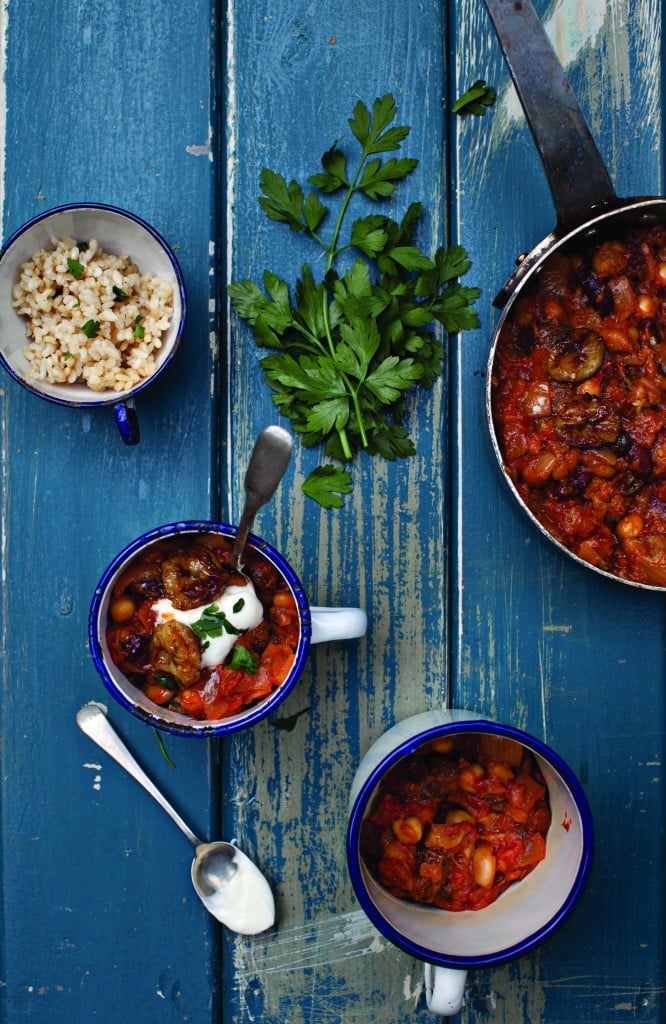 Susan Jane White Tomato and Banana Bean Curry