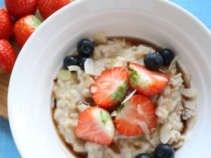 Wonky Spatula Creamy Almond Porridge
