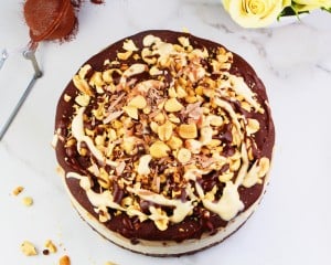Raw Snickers Cheesecake The Goodfood Goddess