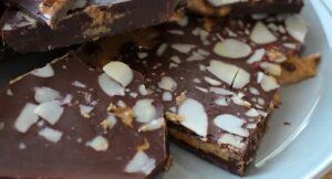 Chocolate Almond Butter Bark Recipe by The Wonky Spatula