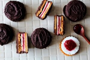 Paleo Wagon Wheels recipe by Peachy Palate