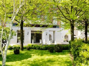 Indulgent Al Fresco Dinning and Afternoon Tea at InterContinental Dublin