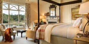Ballynahinch Luxury Bedroom_1