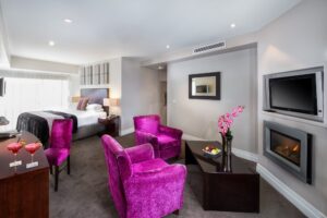 Suite the ross