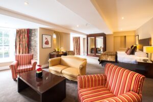 The Ross - Junior Suite 1