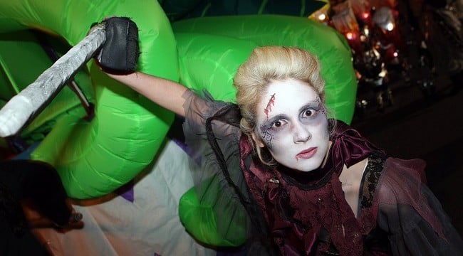 Derry Halloween ©/Lorcan Doherty Photography