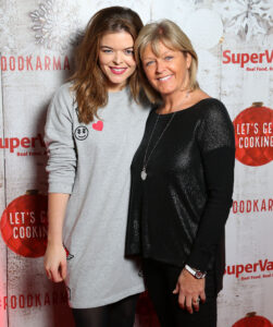 Sharon Hearne-Smith | Photo Gallery from SuperValu's Spectacular Christmas Celebration at Charlotte Quay