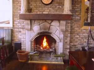 10 Cosy Pubs in Dublin with Fireplaces to Warm you up