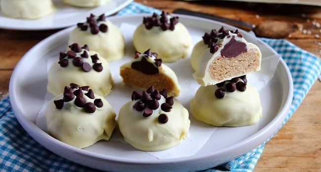 Peanut Butter Protein Cake Bites Recipe