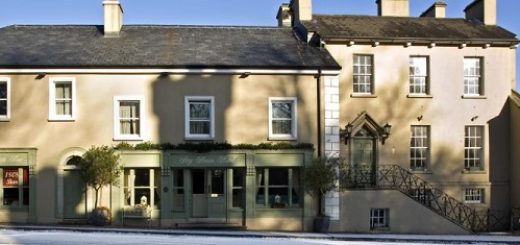 Step House Hotel