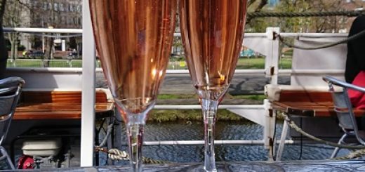 This Floating Restaurant is the Ultimate Way to Enjoy Dublin's Grand Canal - La Peniche Review