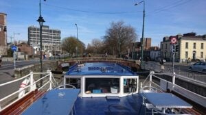 This Floating Restaurant is the Ultimate Way to Enjoy Dublin's Grand Canal - La Peniche Review
