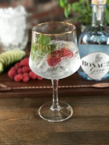 Classic or with a Summer Twist? Bonac 24 G&T Recipe to Celebrate International Gin and Tonic Day