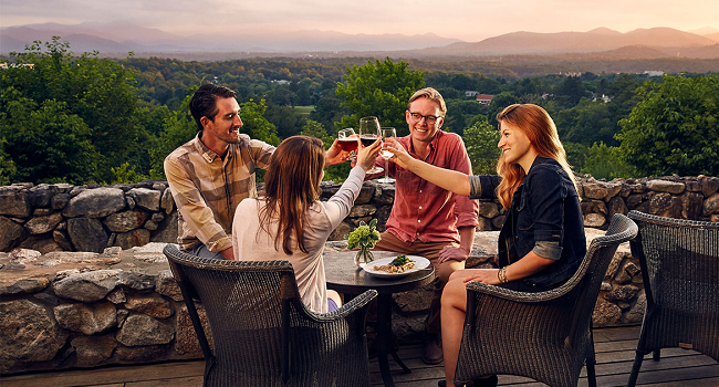 5 Show-Stopping Drinks to Wow your Guests when Dining Al Fresco