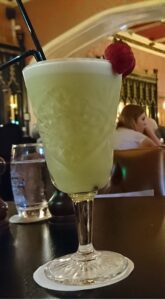 More than a Shining Armour: Knights Bat at Clontarf Castle Hotel, Clontarf – Bar Review [July Edition]