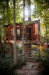 This Enchanting Fairy lights Covered Treehouse is Airbnb's Hottest Listing Right Now
