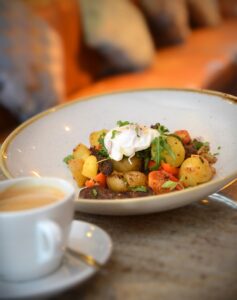 Win an Overnight Stay for Two at the Hilton Dublin Kilmainham with a Fabulous Boozy Brunch at the Broyage Bar & Bistro
