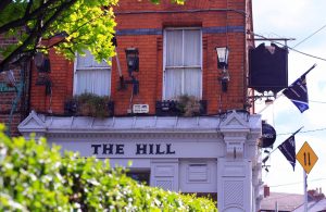 The Hill Pub Cake Champagne