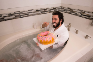 Doughnut Disturb: This Hotels Delivers a Giant Doughtnut to your Room