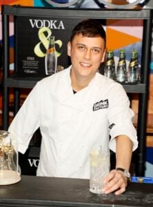 A Bubbly Night: Premium Mixer Range Schweppes 1783 Launched at Dublin Bar Academy (Social Gallery)