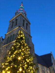 Carols, Whiskey and Treats for a Good Cause at the Pearse Lyons Distillery this Sunday 4