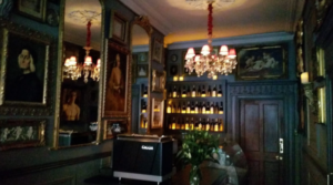 cafe rubis | This New Vintage Wine Bar in City Centre is the Perfect Setting for a Date