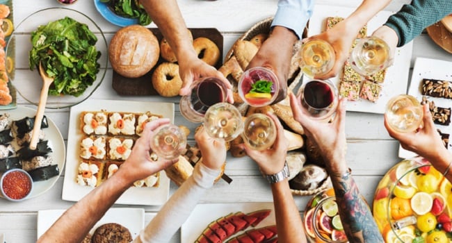 It's Five O'Clock Somewhere - The Sunny Rise of Breakfast Drinking