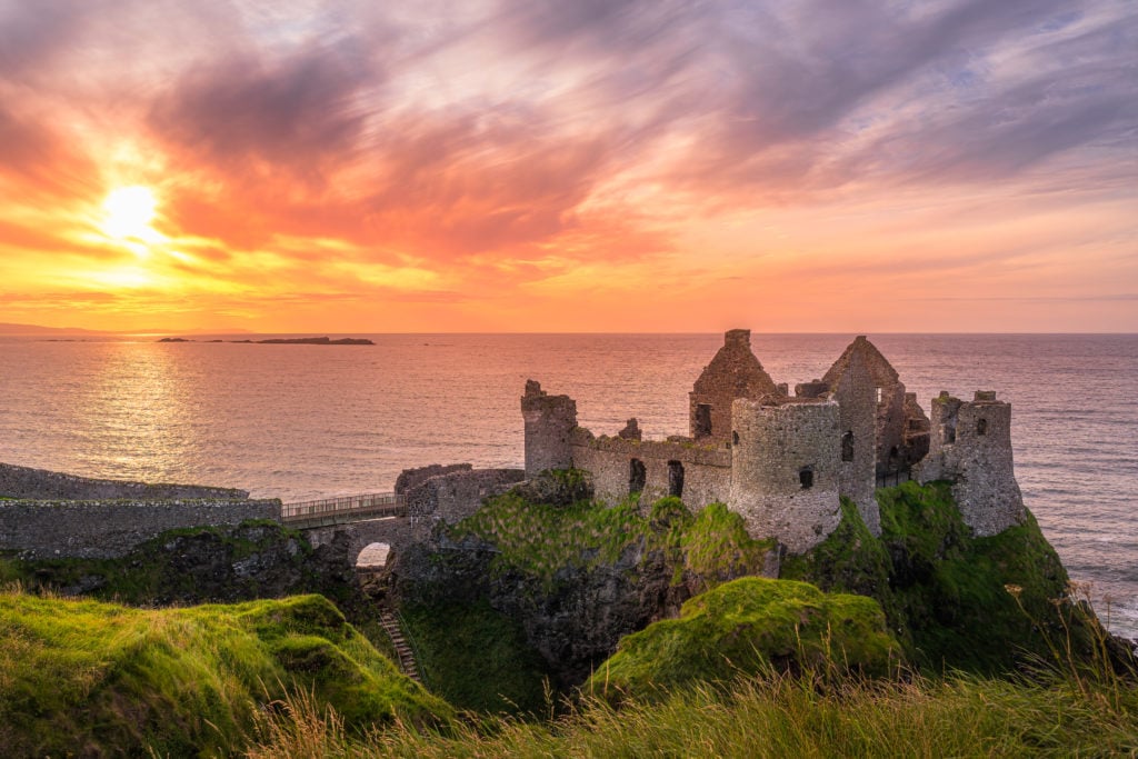 Irish Bucket List istock Dunluce Castle Fill Your Heart With Ireland - #FillYourHeartWithIreland
