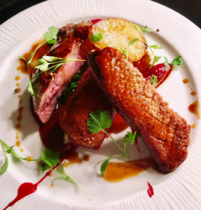 Ashtons Gastropub