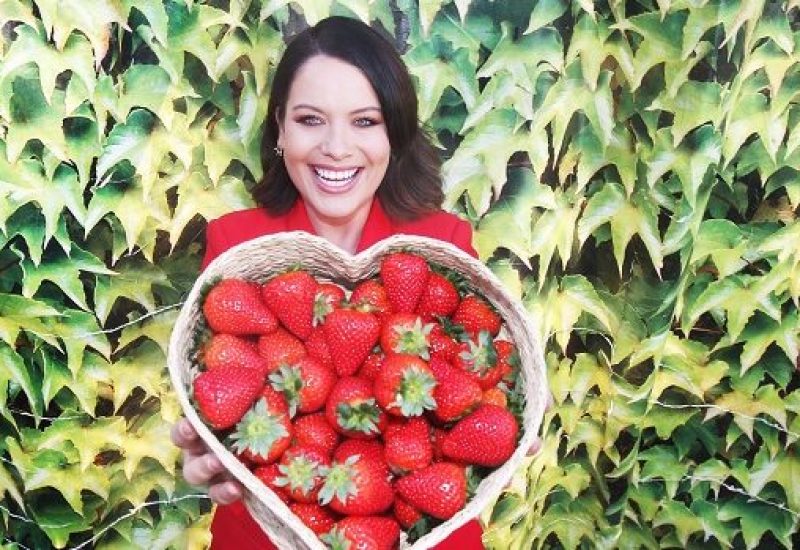 Aldi strawberries with Michele McGrath