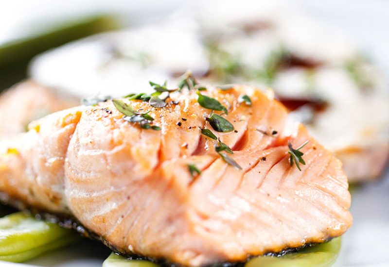 0023_Baked-salmon-with-fennel-Apple-Puree