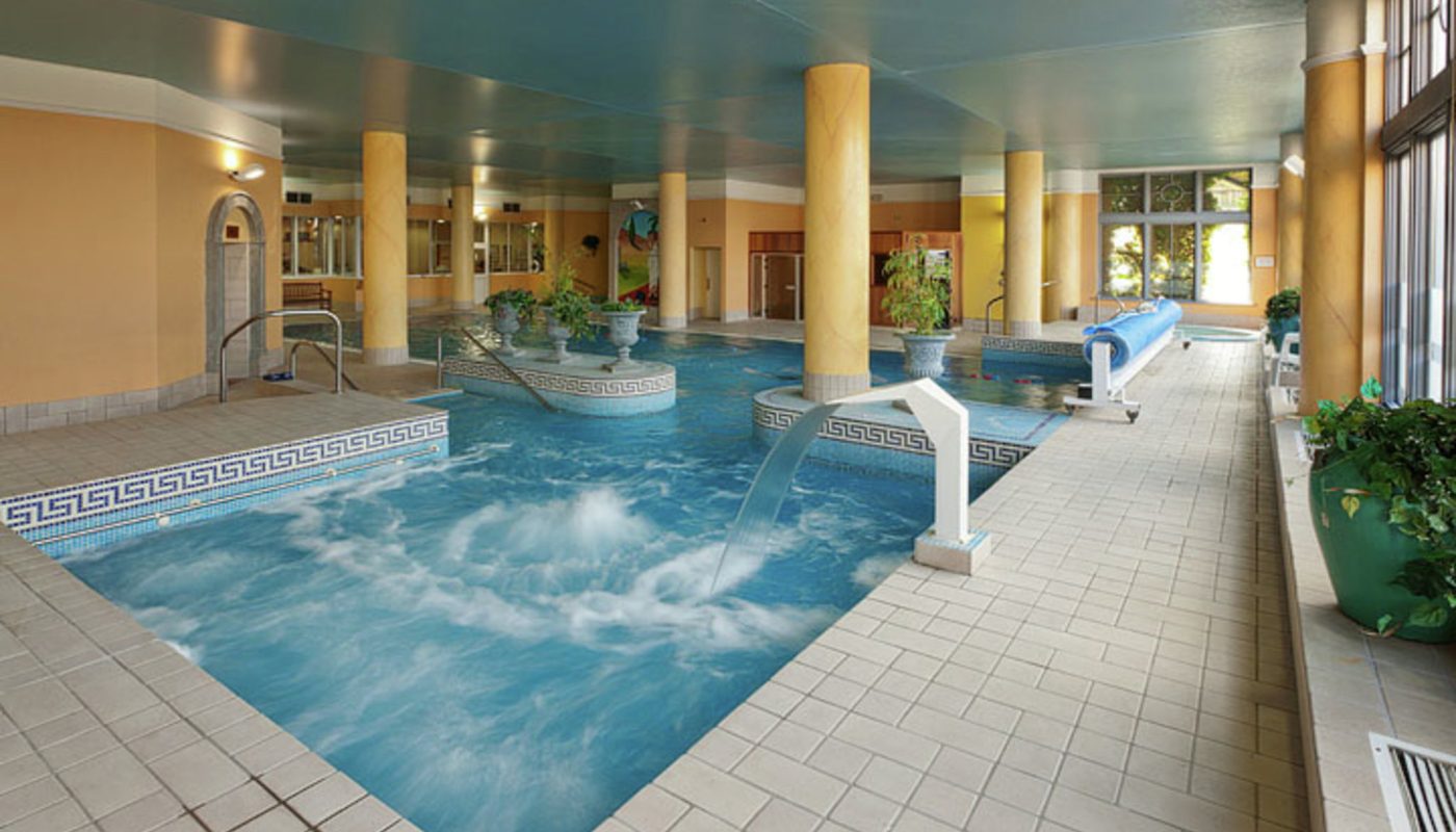 Ashdown Park Hotel