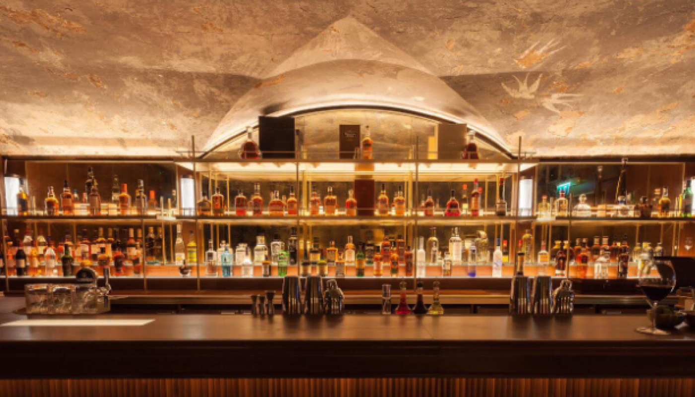 9-below-bar-dublin-featured-photo