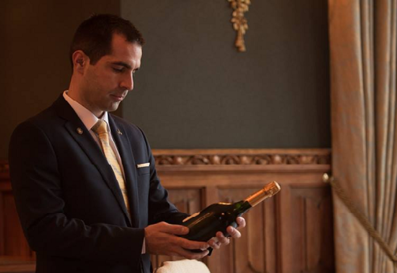 Adare Manors Jurica Gojevic Among Winners of the New Zealand Winegrowers Sommelier Scholarship 2