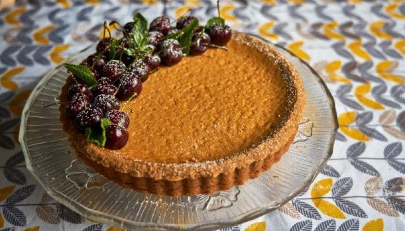 Baked Irish Coffee Cheese Cake with Cherry Sauce 04
