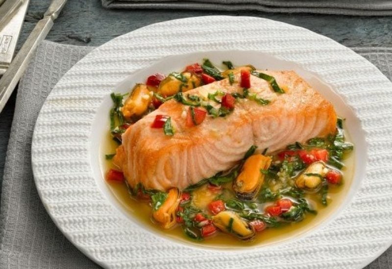 Bord Bia Salmon with Mussels and Spinach