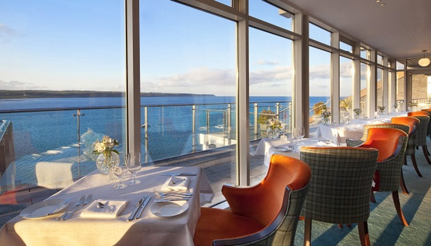 chh-restaurant-window