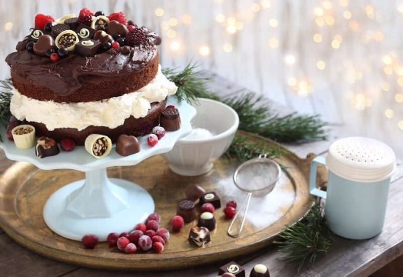 choc-cream-cake