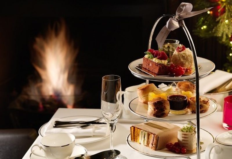christmas-afternoon-tea-fl-pt-400mm-uncropped-1