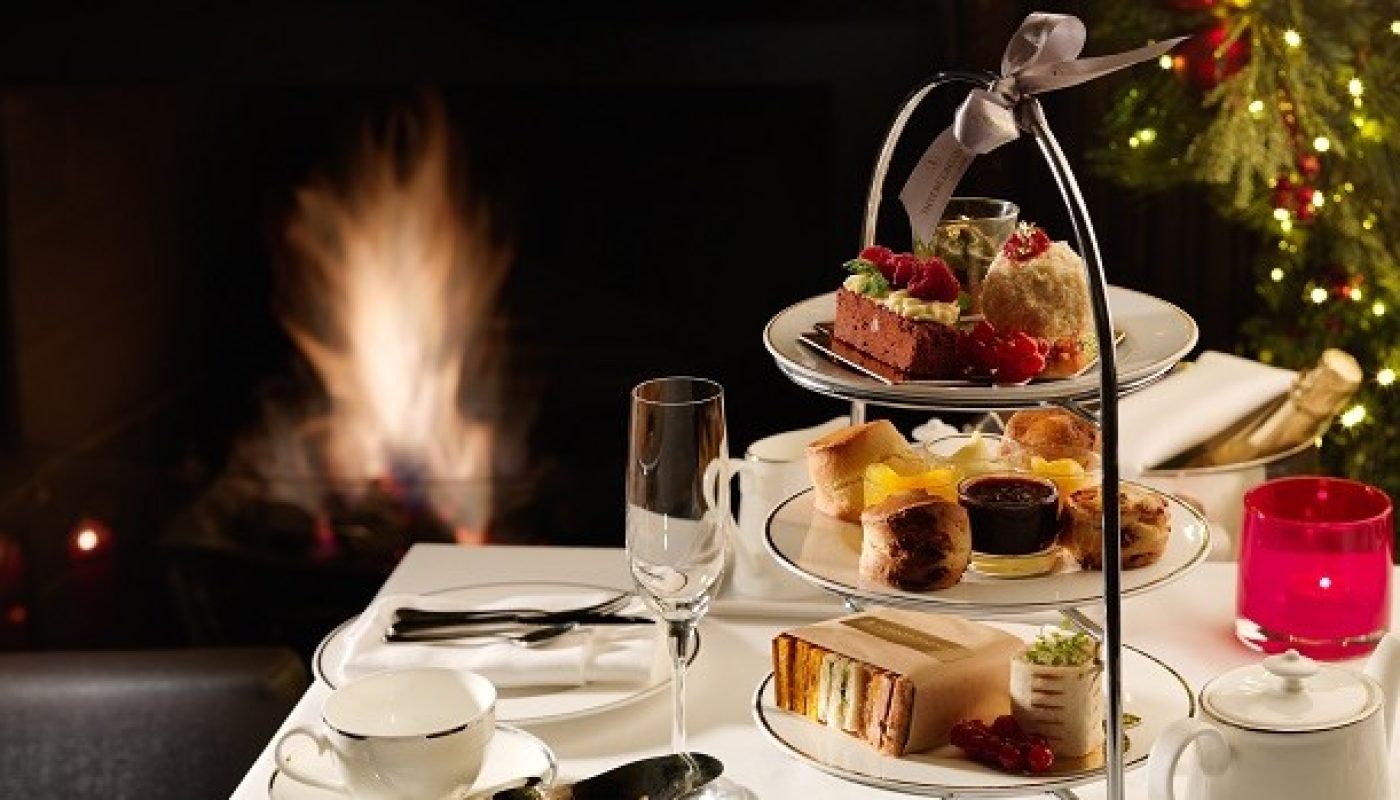 christmas-afternoon-tea-fl-pt-400mm-uncropped-1