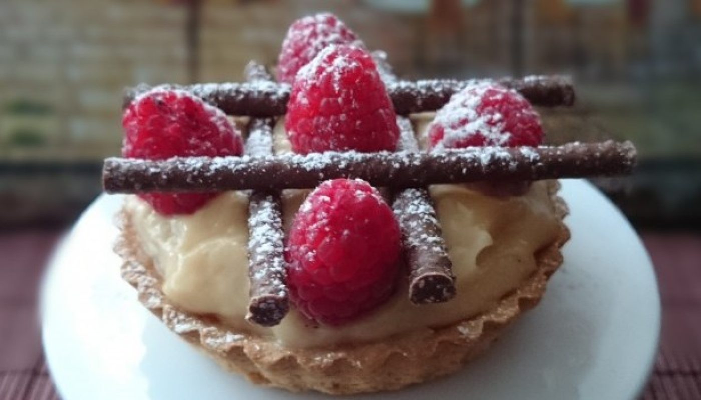 Cinnamon Raspberry Tarts1