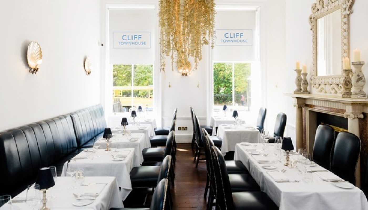 Cliff Townhouse Feature