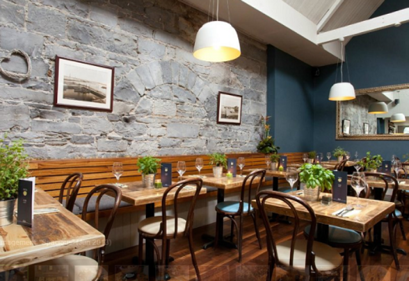 Deliciously Dela - Extraordinarily Fresh and Wholesome - Dela Restaurant Review