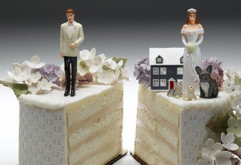 Divorce Cakes