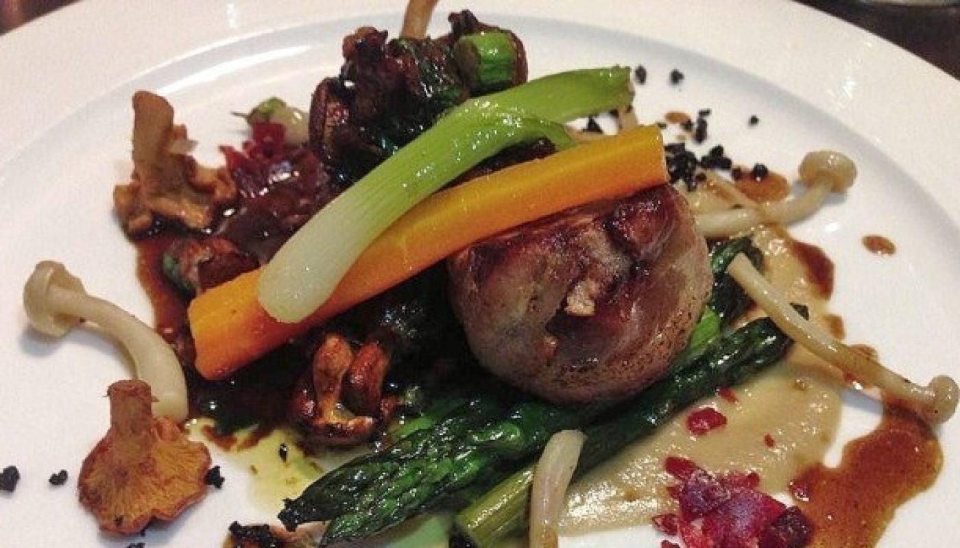 fillet-of-rare-breed-pork-with-girolles-e1472636368825