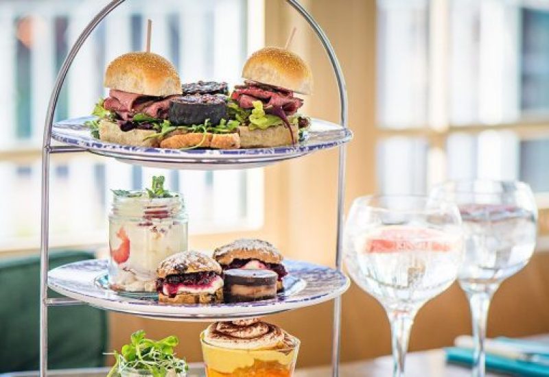 GIna Afternoon TEa Electric