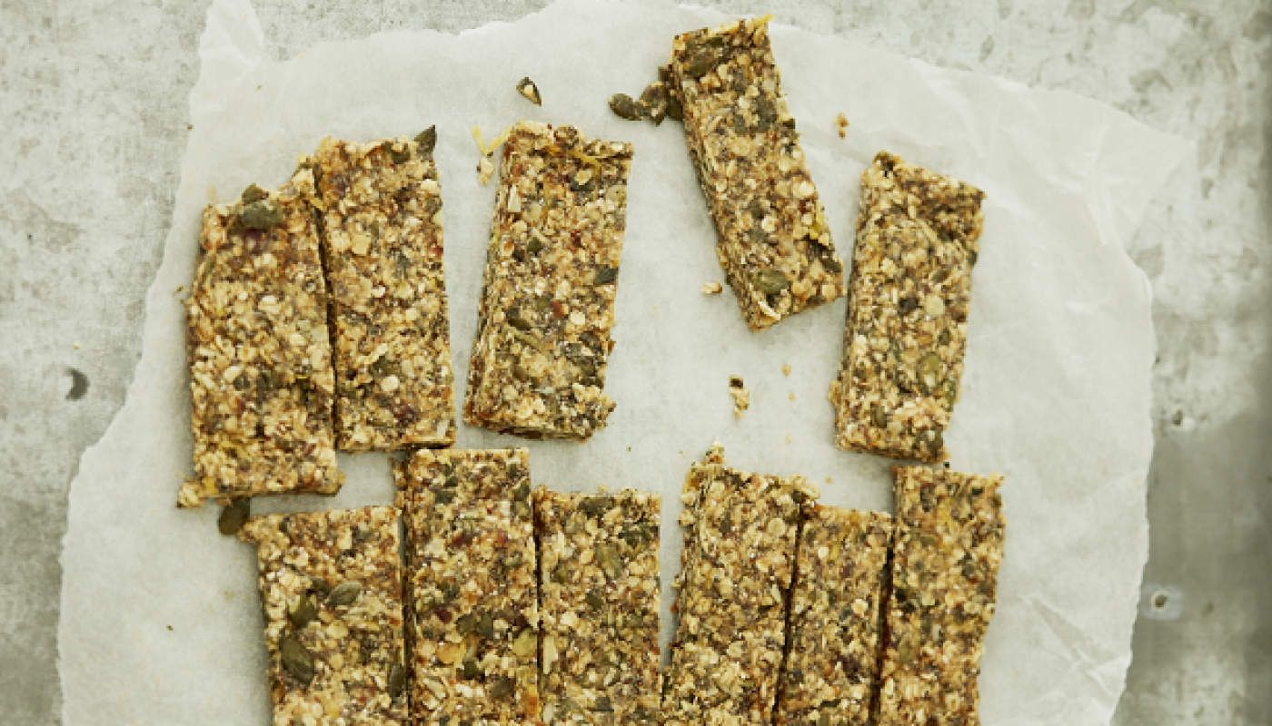 Honey and Lemon breakfast bars recipe Deliciously Ella